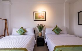 Charming Riverside Hotel